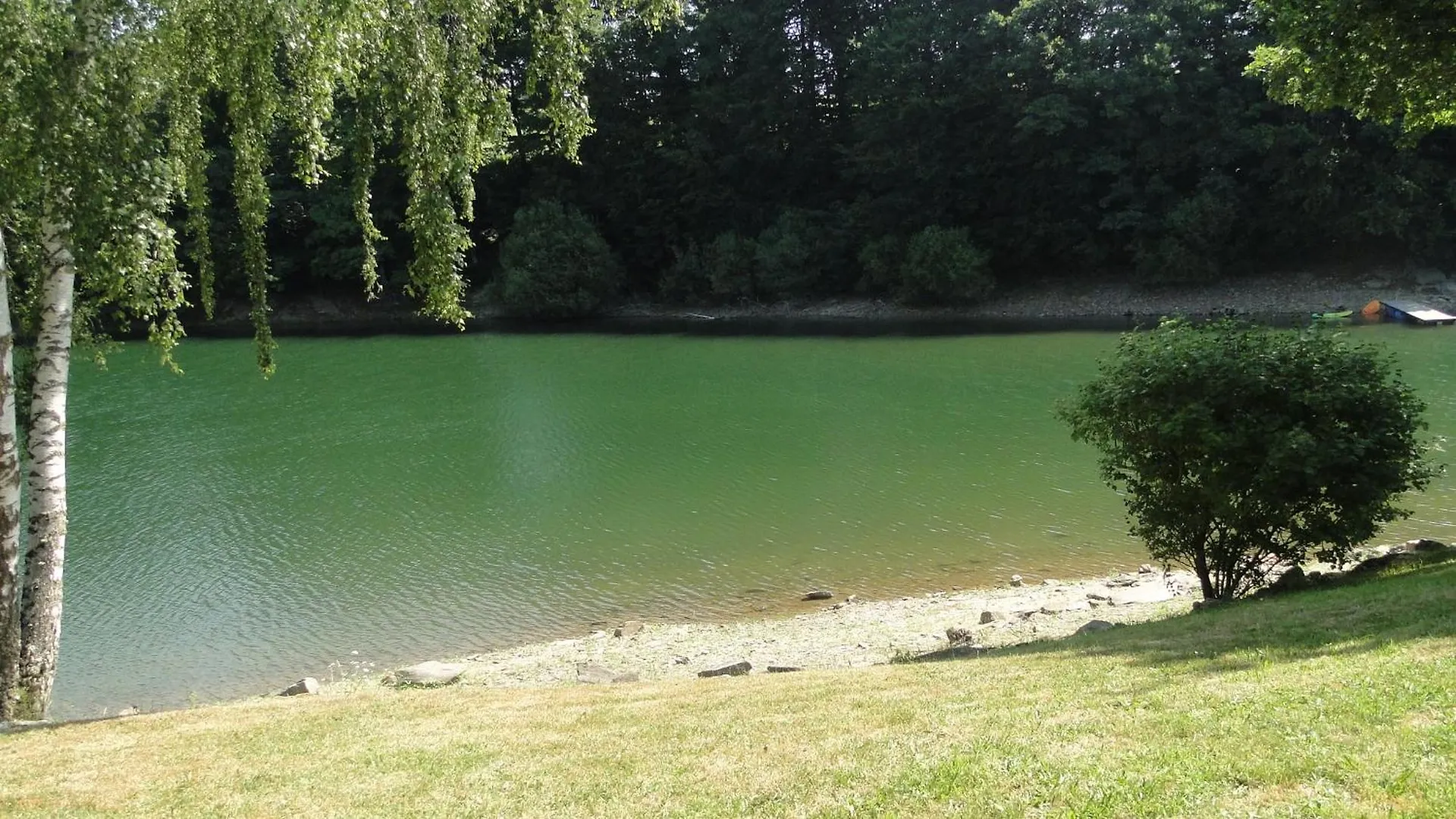 Arvieu Maison Lac De Pareloup -Les Pieds Dans L'Eau-